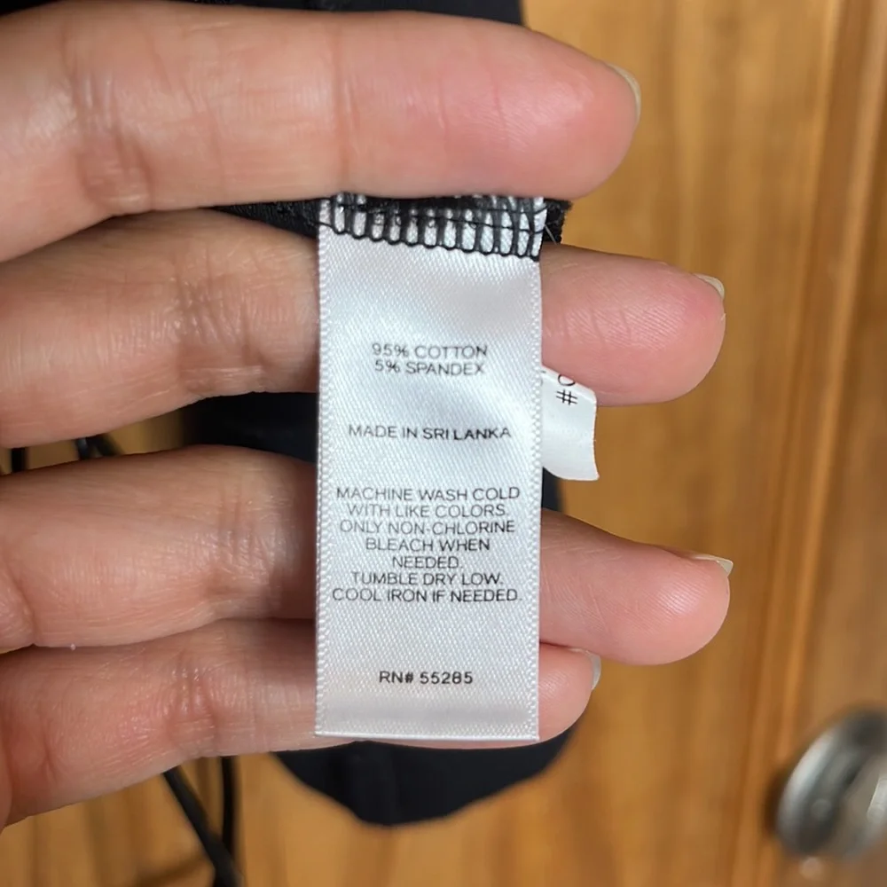 Deep V Bodysuit - Picture 5 of 6